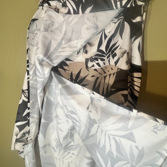 Hula Doll Hawaii XL 2 piece woman’s outfit - Picture 7 of 10